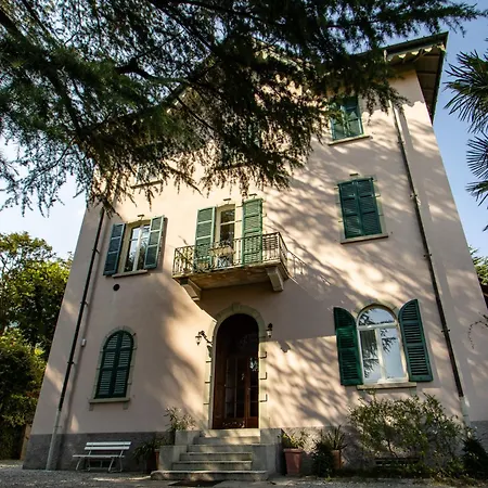 Romantic Margi Apartment