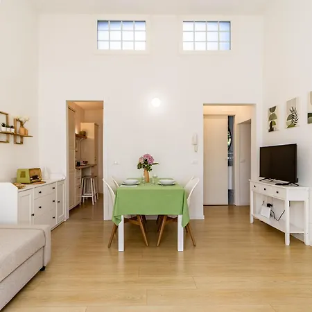 Romantic Margi Apartment *