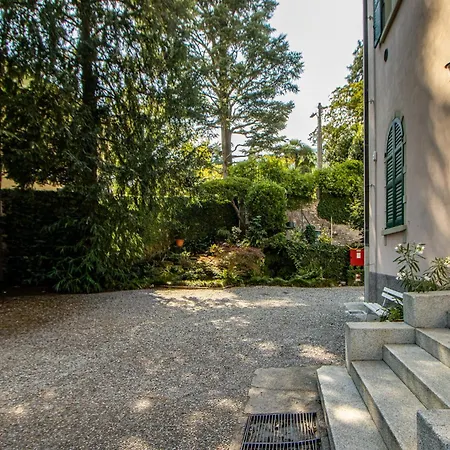 Romantic Margi Apartment Cernobbio